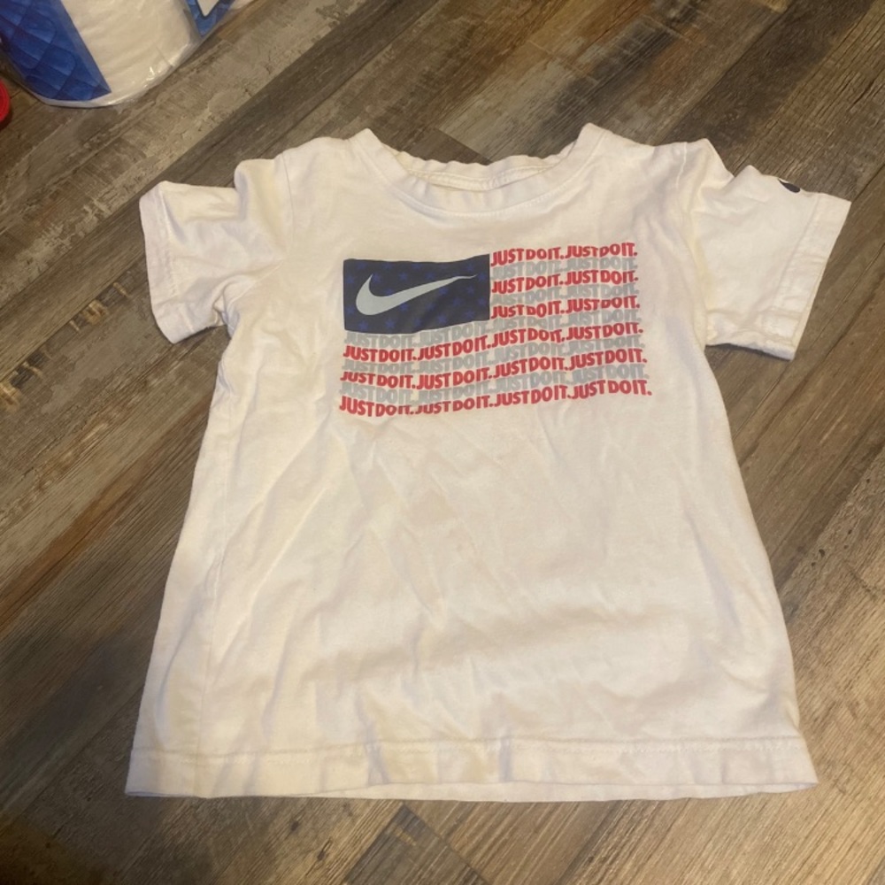 Nike Tee